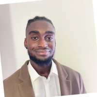 Lloyd Manu