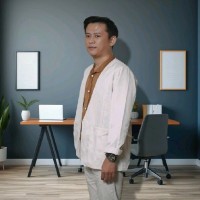 Nur Aziz