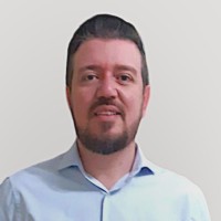 Carlos Figueira