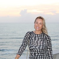 Manuela Vasconcelos