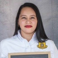Maholy Flores