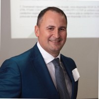 Dr sci. dr stom. SAŠA DABIĆ