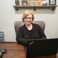 Laura McCarney RCM, OLCM