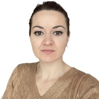 Claudia Bitara