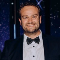 Simon Bailey