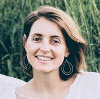 Caitlin Bevvino-Ring, Md