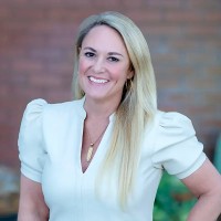 Leslie Crocker