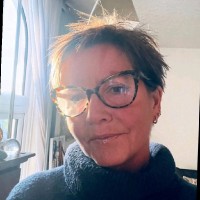 Nuala Devlin (Welsh)