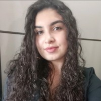 Bárbara Lana de Resende