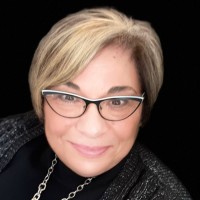 Iris Andrew