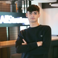 Rafael Moura Machado