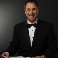 Robert Olivia