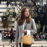 Luoying Xiong
