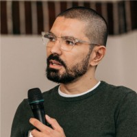 Cauê Camargo, Mba