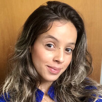 Gianine Dutra e Queiroz