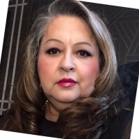 Olga L. Saenz