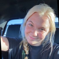 Angela Muntz