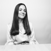 Angela Narain Lucena
