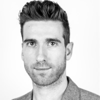 Tobias Lange Oly