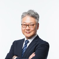 Chul Woo Lee