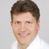 Dr. Axel Endriss