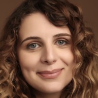 Maria D.