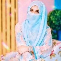 Momina Mubarak