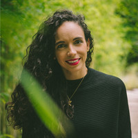 Caroline Zennie Dupoux, Pe