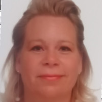 Sandra Van Der Velden