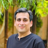 Rahem Khoshbakht