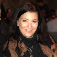 Lily Apardian