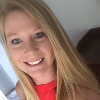 Kathryn Tucker, Eit