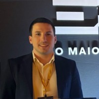 Rafael Flores