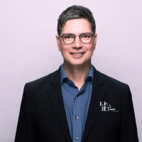 Leonard Bernal