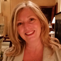 Suzanne Carter