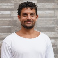 Yuval Nimni