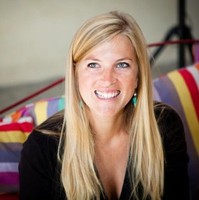 Sara Van Laer
