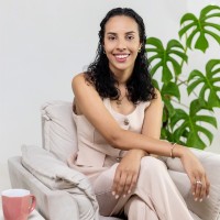 Leticia Gomes