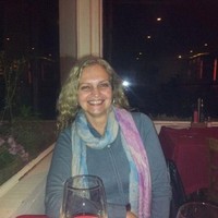 Elena Acosta Bas