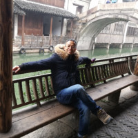 Qingjun Zhu