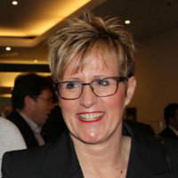 Ilka Engel