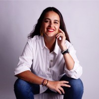 M. Paz Dávila A.