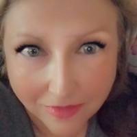 Lynn Akins