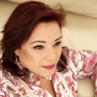 Elaine Sério