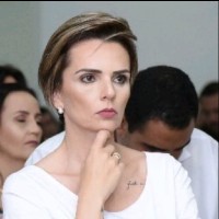 Cíntia Aline Moreira Mendes Lopes