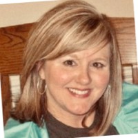 Renae Leach