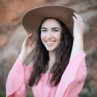 Rebecca Moya