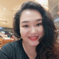 Amber Duong Nha Truc