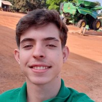 Pedro Felipe Martins Davoglio