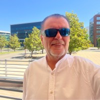 Claudio Escobar Bahamondes